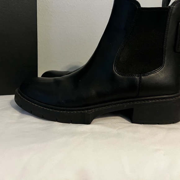 COACH Chelsey boots size 7.5 - Picture 7 of 10